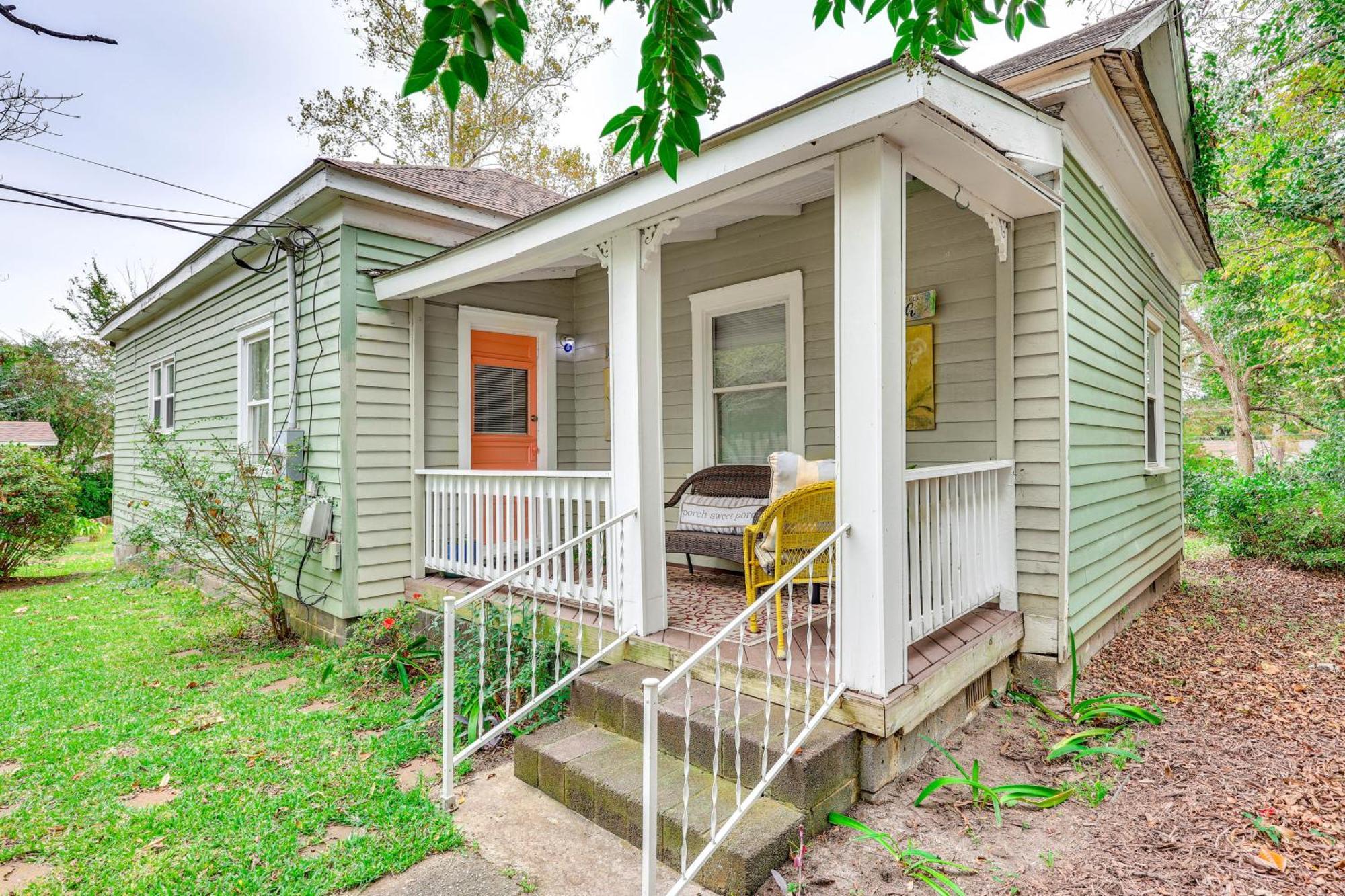 1 Mi To Dtwn Wilmington Quiet Cottage With Deck Exterior photo