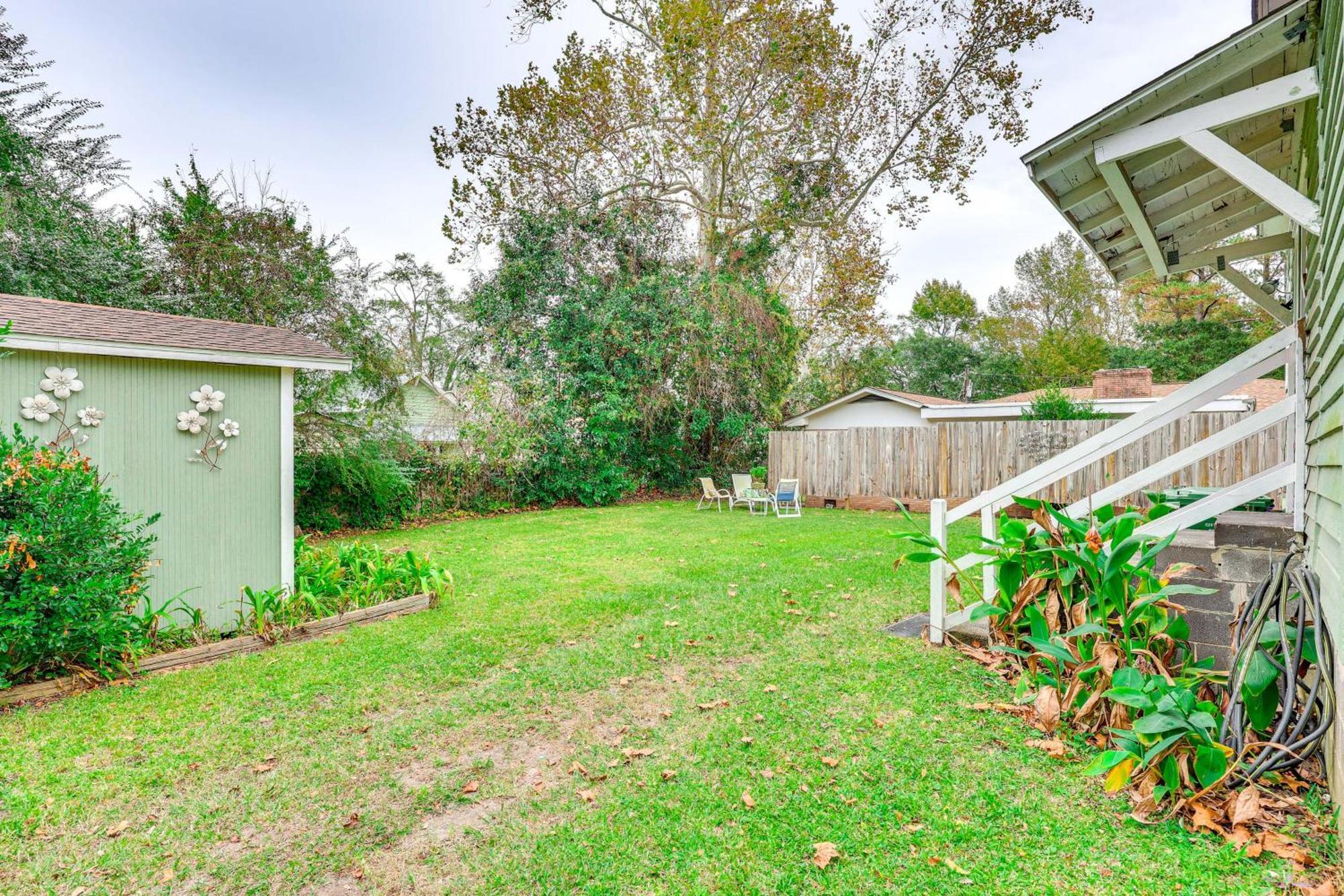 1 Mi To Dtwn Wilmington Quiet Cottage With Deck Exterior photo